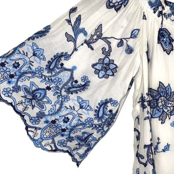 Parker Jillian EMBROIDERED Off the shoulder Scalloped Rayon Top Size Small - Picture 3 of 9